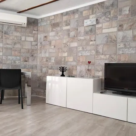 Casina Al Rettifilo *